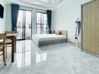 Nhà đủ nội thất. bán nhà hoàng hoa thám 3 tầng, 5 pn, 5wc 12 tỷ. chỉ xách vali vào ở