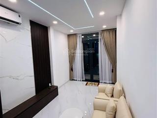 Nhà đủ nội thất. bán nhà nguyễn trọng tuyển 4 tầng, 3pn, 4wc 7.99 tỷ. chỉ sách vali vào ở