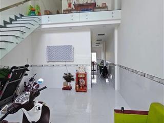 Cần tiền bán gấp căn nhà bình chánh  shr