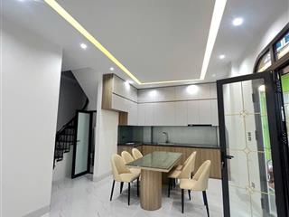 Nhà đẹp cực hiếm ngay trung tâm thanh xuân,gần mặt phố,kinh doanh,35 x4 tầng,giá chỉ hơn 8 tỷ 5