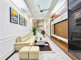 Nhà đẹp kim giang, ô tô đỗ cửa, tặng full nội thất, ngõ thông thoáng, 36m2x4t, giá chỉ hơn 7.5 tỷ