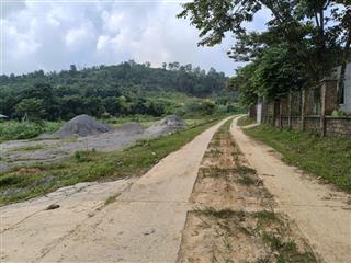 Bán 4000m2 làm xưởng, nhà vườn, khu nghỉ dưỡng đều ok, cách ql21 tầm 1km tại quốc oai giá vài tr/m2