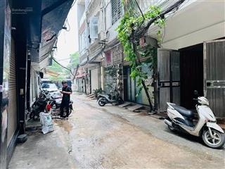Bán nhà phố kim đồng.gần bến xe giáp bát.có gara ô tô nhà dân xây. 5 tầng  78m giá bán 22tỷ