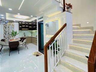 Cô hiếu kẹt vốn cần bán gấp nhà trong 10 ngày đường ký con p7 quận phú nhuận