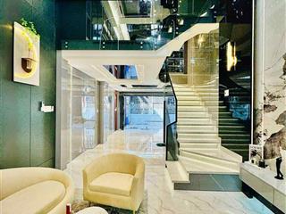 Bán gấp nhà siêu vị trí hiếm nhà bán hẻm xe hơi sát mặt tiền đối diện công viên lê thị riêng quận 3