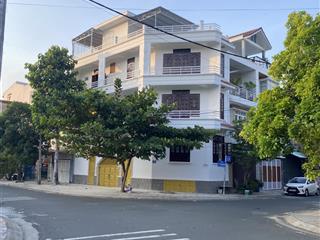 Cho thuê nhà lô góc 2 mặt tiền vị trí đẹp  gần biển nha trang  rộng rãi, an ninh