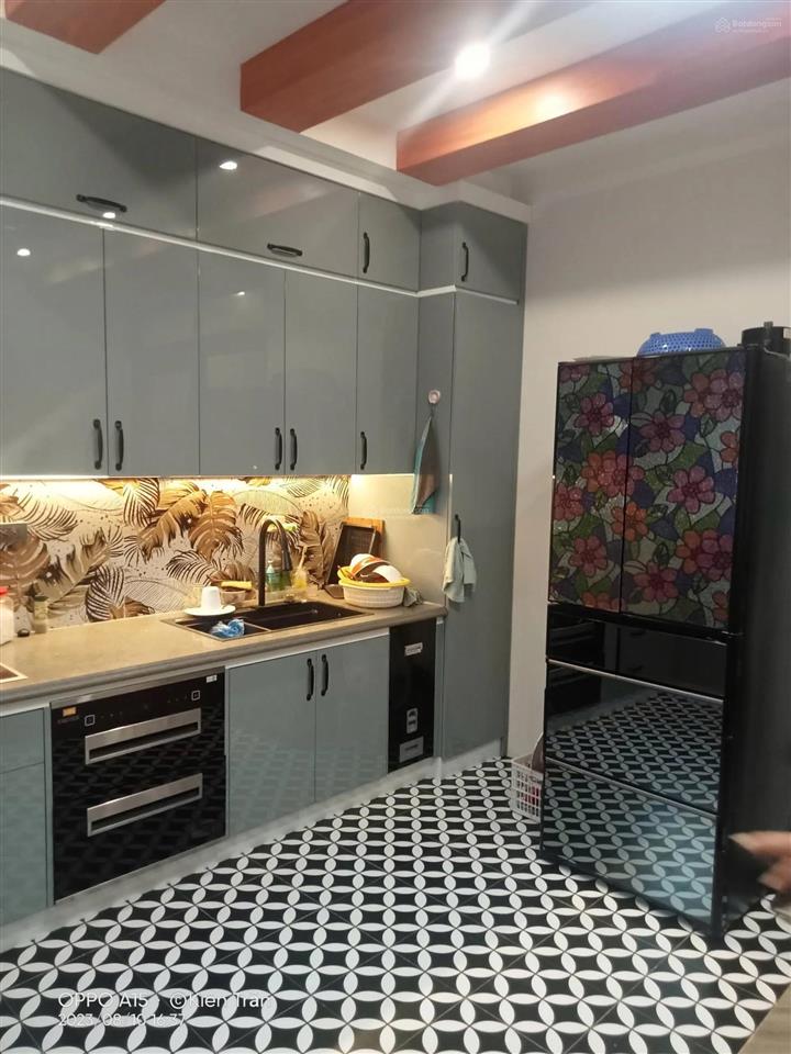 Mặt phố ô tô kinh doanh. dt 89m2 x 6 tầng, thang máy. mt 5m. phố hoàng ngân, thanh xuân. giá 28 tỷ