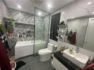 Nhà lai xá gần chợ lai xá, từ nhà 100m ra đường vành đai 3,5 và quốc lộ 32, gần trường công nghiệp