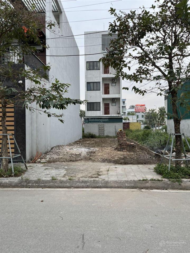 Đất đẹp giá rẻ 114m2 đất liền kề kđt nguyên khê trung tâm xã phúc thịnh