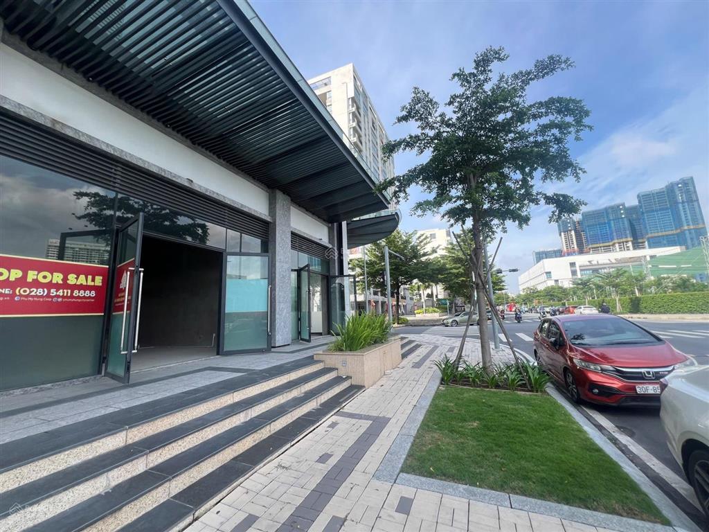 Cho thuê mặt bằng shop cardinal court đường raymon 157m2 giá tốt nhất