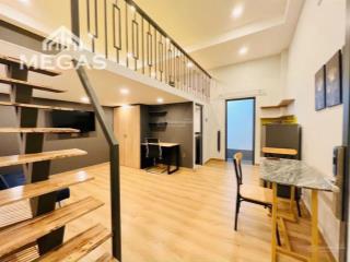 Duplex ban công rộng ngay mặt tiền hồ văn huê