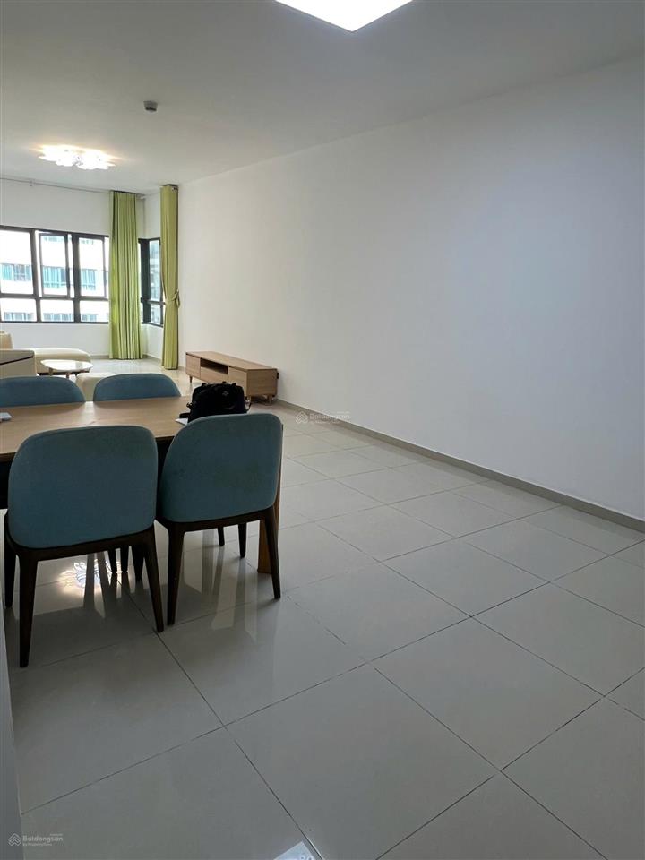 Chính chủ bán căn hộ 114m2 tòa b mulberry lane, ban công đông nam, giá 7,3 tỷ full đồ