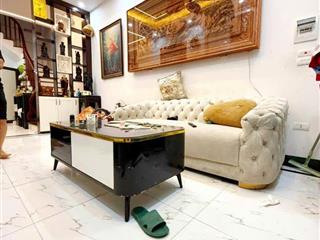 Gấp, bán nhà 5 tầng tổ 6 phú lương 30m2