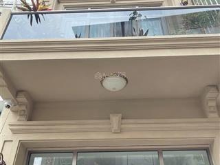 Bán nhà mặt tiền đường huyền quang q1 nở hậu tài lộc .