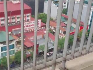 Cho thuê căn hộ tầng 14 tại cowa tower số 199 hồ tùng mậu, 67m2, 2pn, 2wc