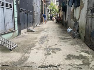 Bán đất tặng nhà cấp 4 ,đẹp nhất khu vực