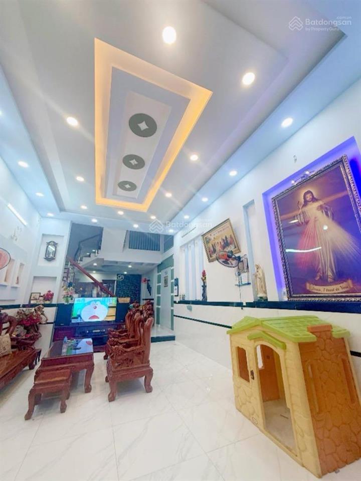 Bán nhà tân kỳ tân quý, bình tân, hẻm xe hơi, 3 tầng, 5x20m, giá 7.8 tỷ