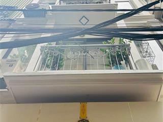 Lô góc 2 thoáng đại từ, 30m oto tránh, ngõ thông gần hồ dt 38m2*5t, mt 5m, chào 6,59 tỷ