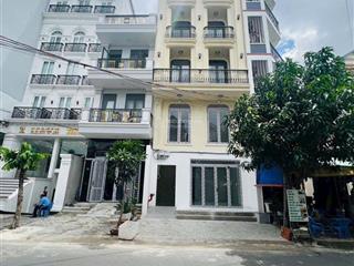 Bán nhà mặt tiền đường số phường bình thuận quận 7| nhà đẹp, vị trí đắc địa, kinh doanh tốt
