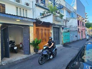 Cho thuê nhà riêng đẹp, 11 triệu vnd, 32 m2, tại nam kỳ khởi nghĩa, q3, hcm