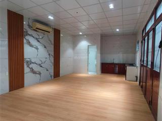 Cho thuê nhà nc tại phan xích long, 7.5 triệu, 50m2, giá tốt uy tín