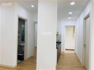 Giá hót  bán gấp căn hộ cộng hòa garden  view đẹp sân bay  2pn + 2wc  bàn giao ngay