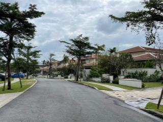 Gấp! bán villa 3 tầng 250m2, 23,49 tỷ  mt bùi tá hán  q. ngũ hành sơn