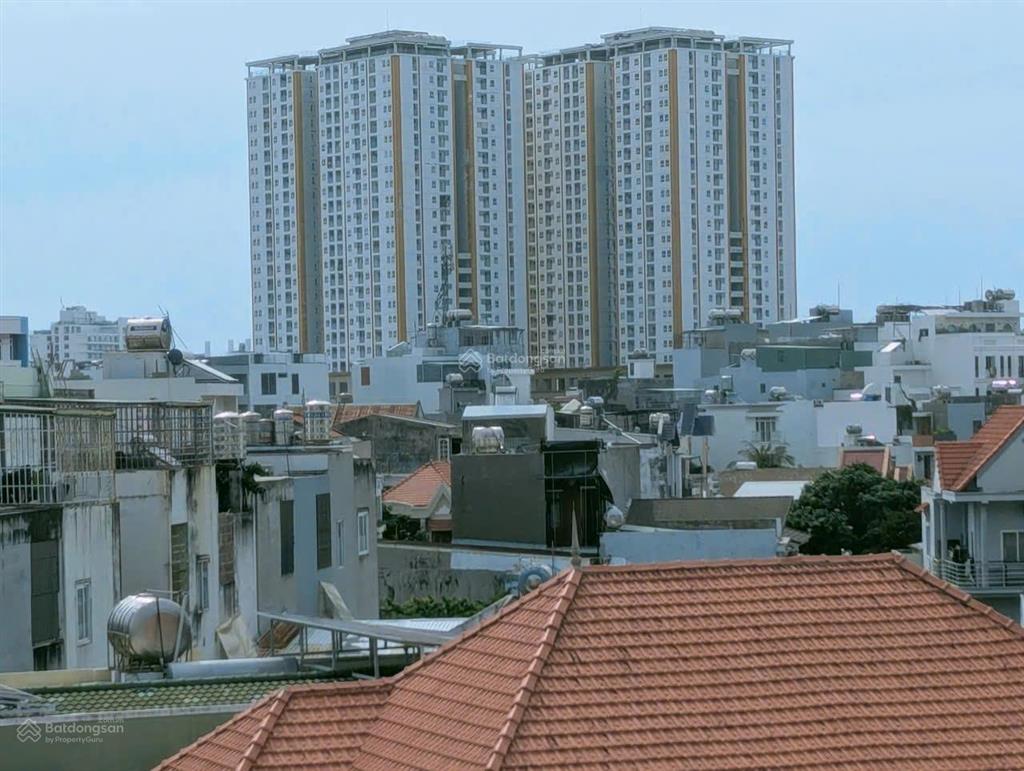 Bán tòa nhà văn phòng 5 tầng 2 mặt tiền (13.5m) phan chu trinh, p.2, dt 105m² 385m² sàn giá 18.5 tỷ