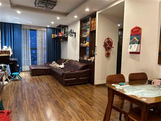 Chính chủ bán căn 2pn 71m2 tại chung cư 90 nguyễn tuân, ban công đn.  0933 177 *** (mtg)
