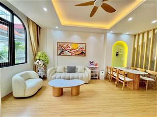 Nhà phố đẹp trung tâm hà đông gần ô tô nhỉnh 6 tỷ tiện ích bủa vây