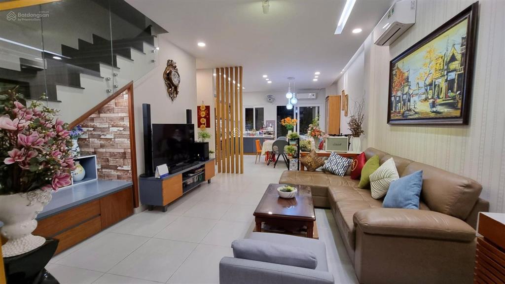 Chính chủ bán nhà tại mega ruby khang điền. đã hoàn công, để full nội thất,  0911 026 ***