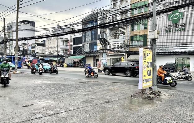 Bán nhà 3 tầng hẻm 322 cách mạng tháng 8, quận 3. giá chỉ nhỉnh 8,6 tỷ