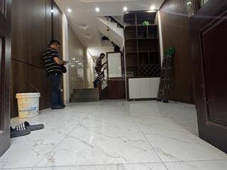 Bán nhà riêng 5pn, 4wc, 47m2, phường trung hòa, cầu giấy, hà nội, giá tốt