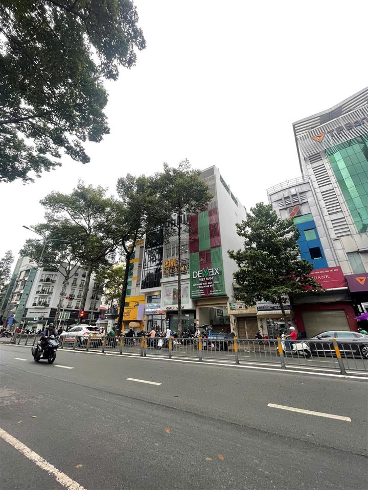 Mặt tiền đường lê hồng phong 4.7x22m, 5 tầng gần nguyễn trãi  an dương vương giá 35 tỷ tl