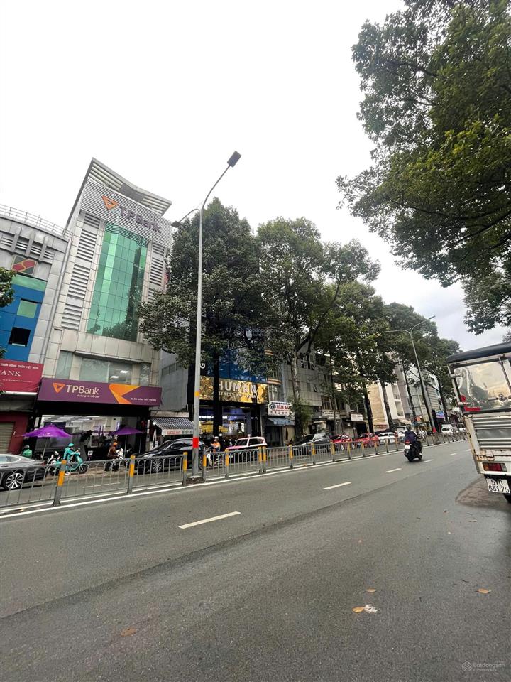 Mặt tiền đường lê hồng phong 4.7x22m, 5 tầng gần nguyễn trãi  an dương vương giá 35 tỷ tl