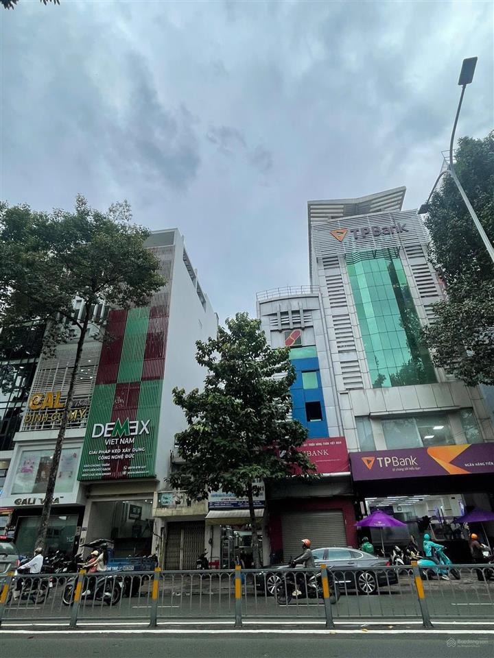 Mặt tiền đường lê hồng phong 4.7x22m, 5 tầng gần nguyễn trãi  an dương vương giá 35 tỷ tl