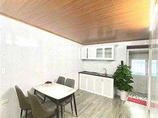 Hơn 2 tỷ tập thể 3 ngủ 2wc tầng 2