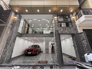 Ô tô đỗ tránh  đẳng cấp đền lừ mặt tiền 6.8m  thang máy vù vù  view feliz homes.
