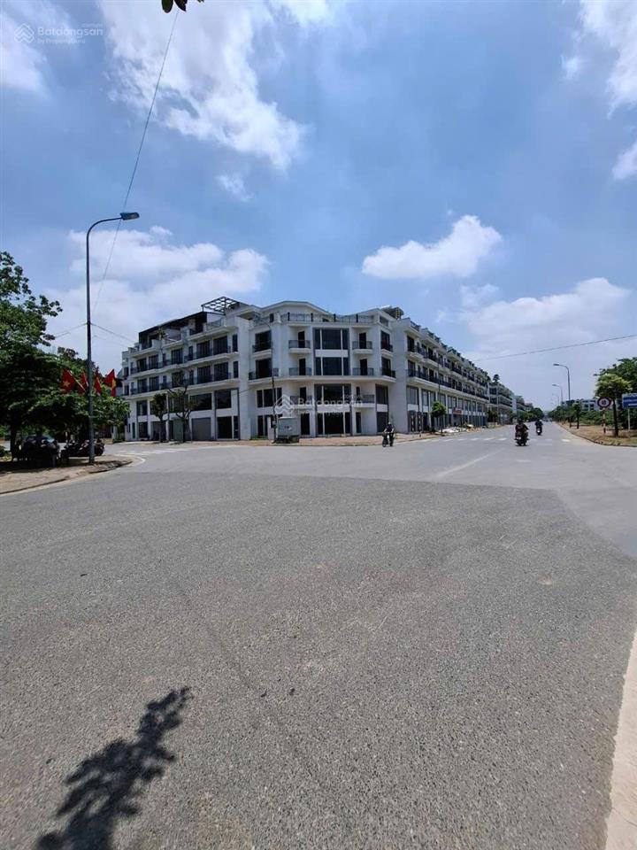 Bán đất đẹp xuất sắc tại ngô xuân quảng, 7,7 tỷ, 50m2 xây ccmn siêu đẹp