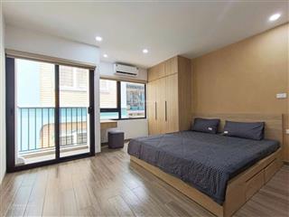 Cho thuê studio ban công 40m2 chỉ 6tr gần siêu thị go, phú mỹ hưng, ufm trục đường nguyễn văn linh