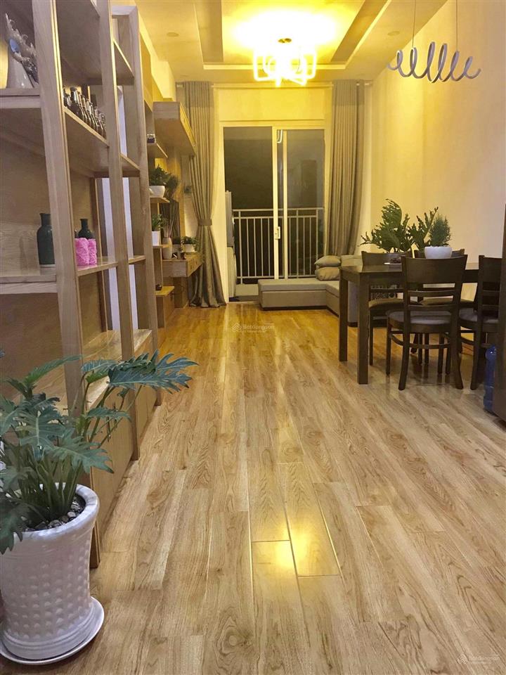 Cần bán căn góc cc bàu cát ii, hồng lạc q.tb. dt 60m2 2p 2wc. giá bán 2,3 tỷ. 0785 467 ***
