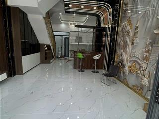 Bán nhà phố đẹp 3 tầng mới xây đường lã xuân oai quận 9. đường ôtô tránh nhau vi vu. giá 6.35 tỷ tl