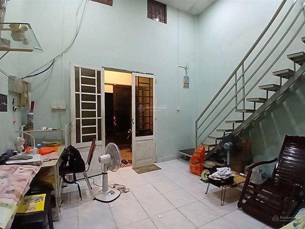 Bán nhà mặt tiền kinh doanh đường 275 trung tâm hiệp phú q9. dt 57m2. đường xe tải. giá chỉ 5,5 tỷ.