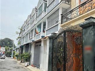 Bán nhà 3 tầng đường tân hòa 2  56m2 4pn 3wc. đường xe tải thông tứ tung. giá 5.9 tỷ bớt lộc