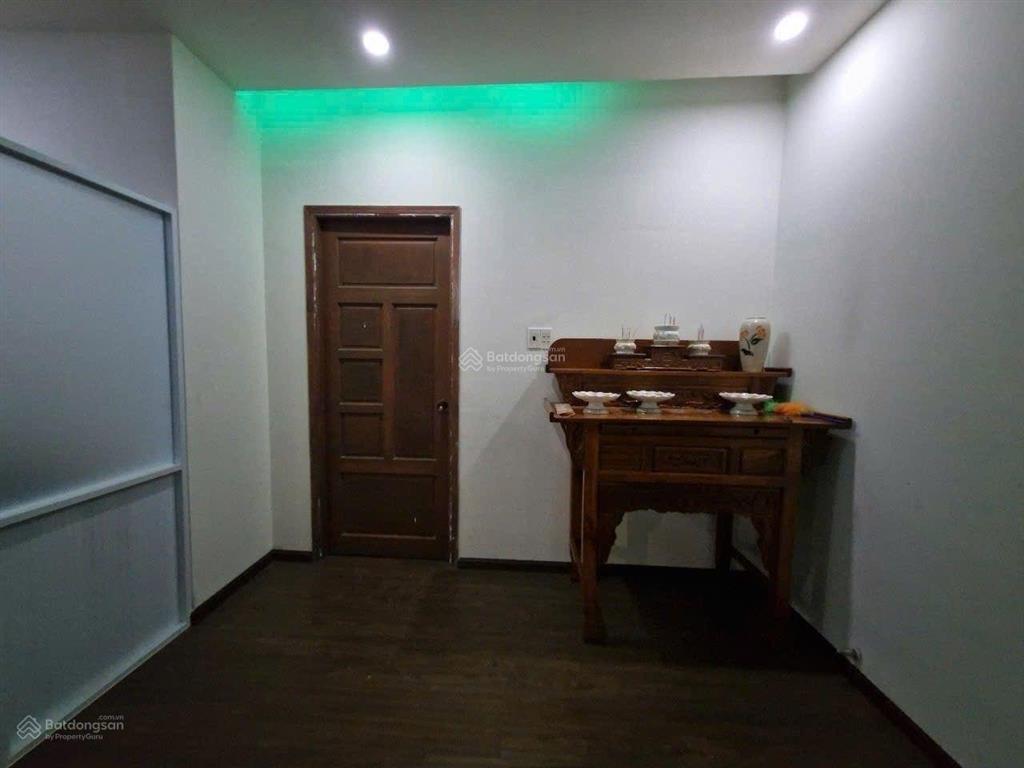 Bán nhà 3 tầng đường tân hòa 2, 56m2, 4pn, 3wc. đường xe tải thông tứ tung. giá 5.9 tỷ bớt lộc