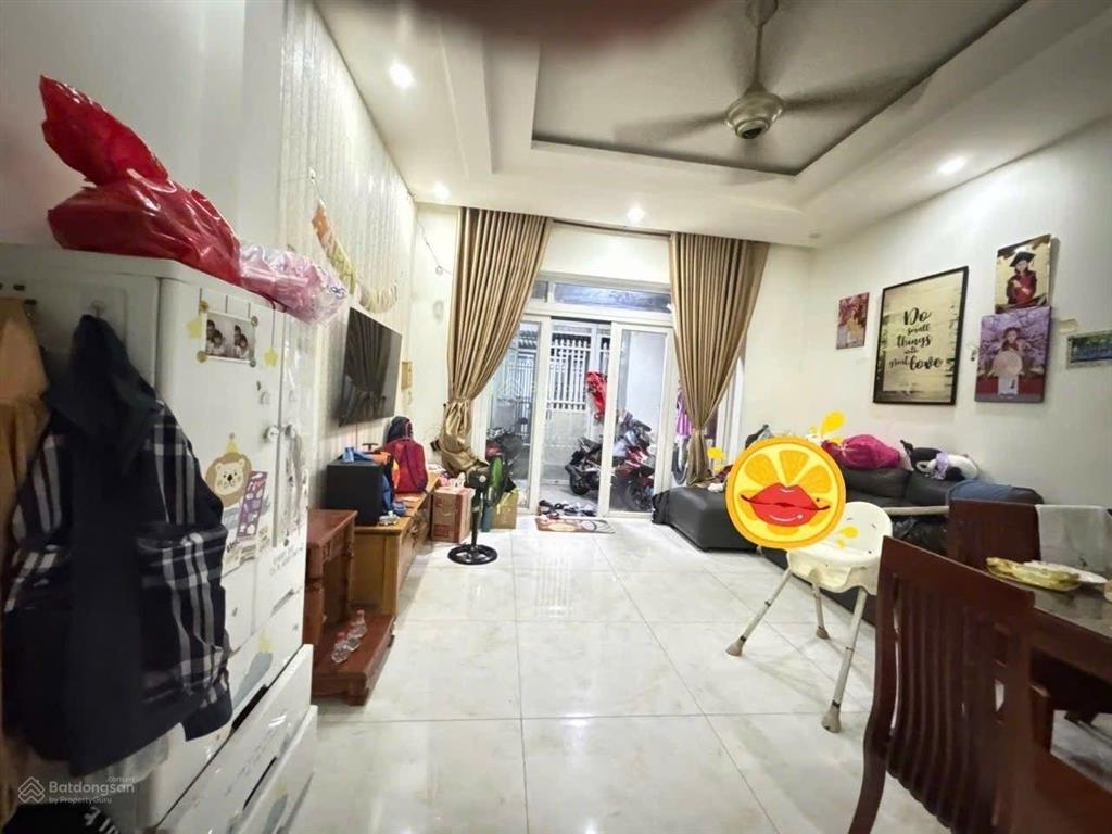 Bán nhà 3 tầng đường tân hòa 2, 56m2, 4pn, 3wc. đường xe tải thông tứ tung. giá 5.9 tỷ bớt lộc