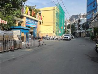 Kẹt bán gấp nhà 2 mặt hẻm xe hơi  ngay bv 175  gần sân bay chỉ 8,25 tỉ