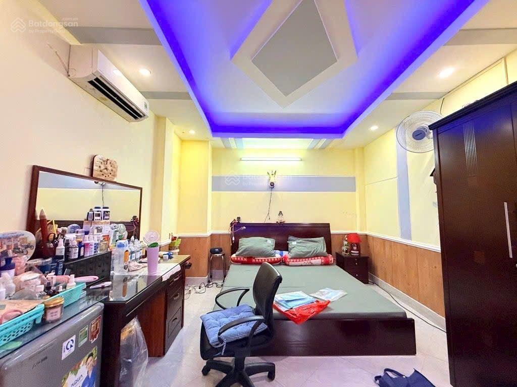 Ngộp bank gấp căn góc 2 mặt thoáng, ô tô đỗ cửa nguyễn duy cung, gò vấp chỉ 6ty1