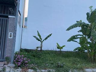 Bán đất thổ cư ngay đường long phước sát chợ long phước giá 1 tỷ 100tr/60m2. đất sổ hồng riêng. tc.