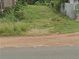 Bán đất nền chơn thành 200m2, giá 200triệu. pháp lý đầy đủ.